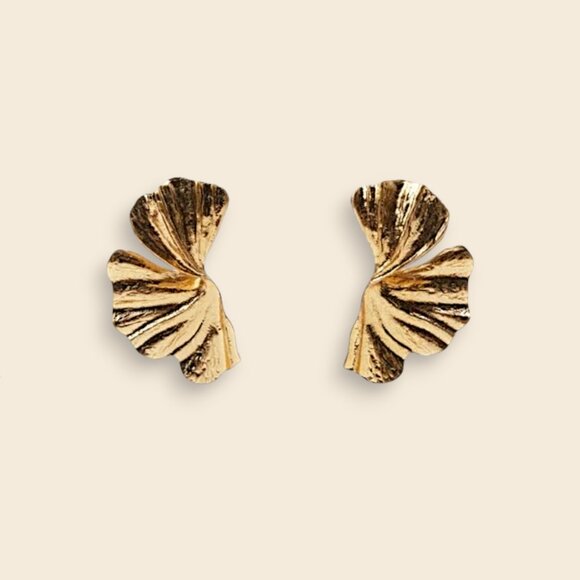 Zara Gold Tone Large Fan Earrings - Picture 1 of 2